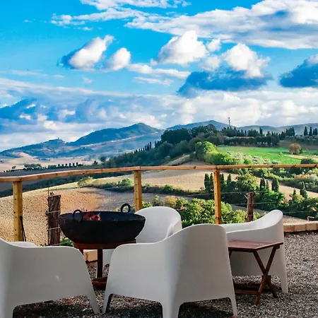 La Lunaria Di Lajatico