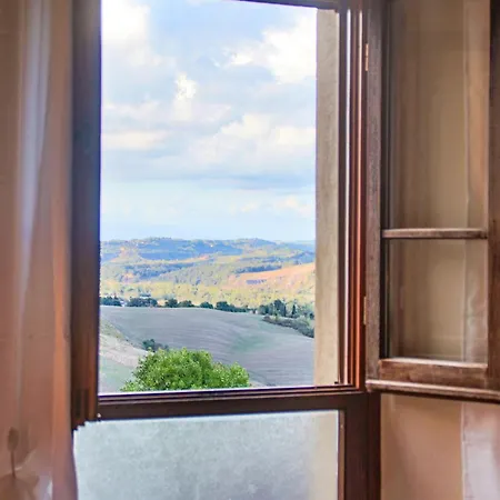 La Lunaria Di Bauernhof Lajatico